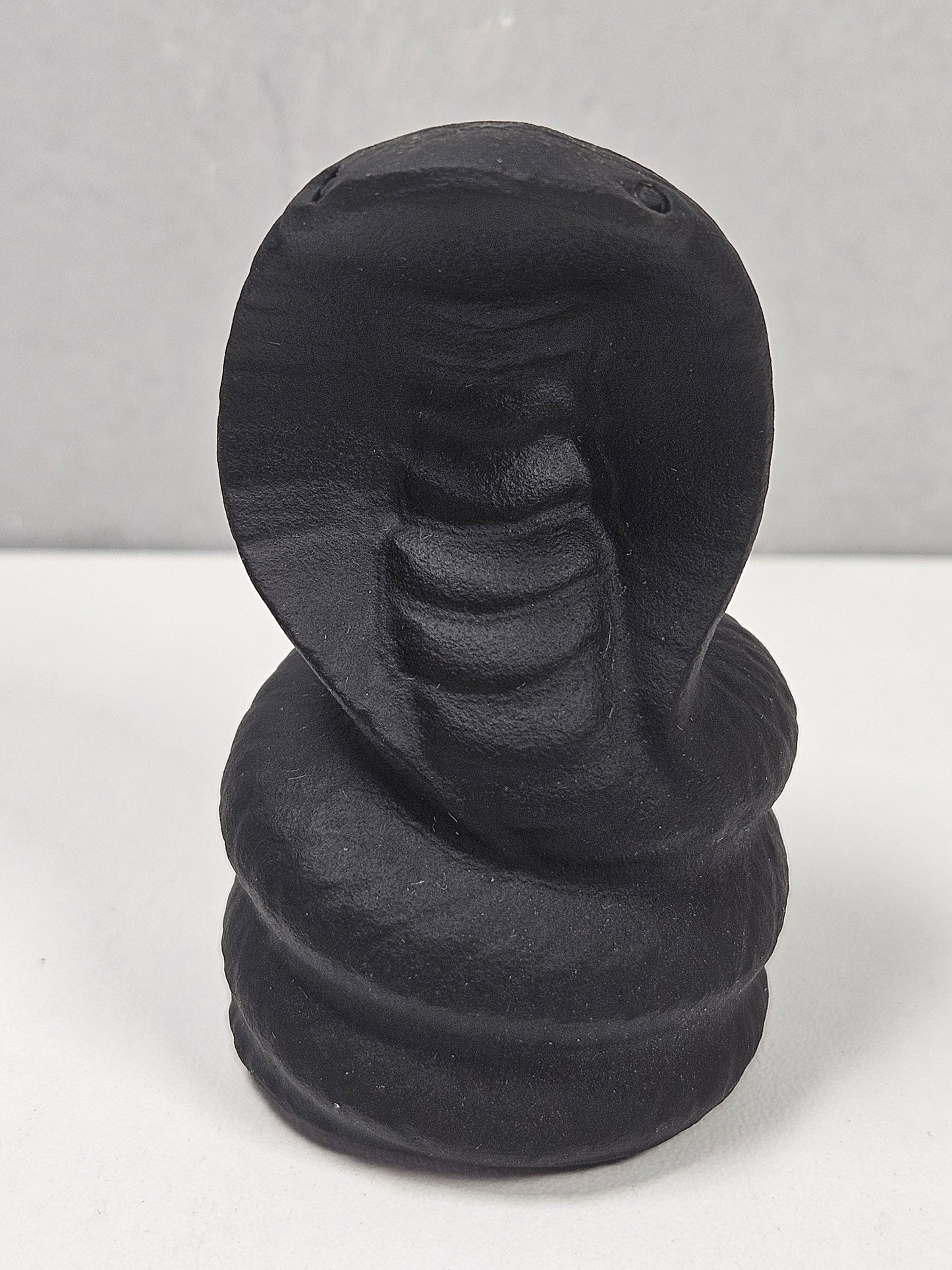 Zwarte obsidiaan slang