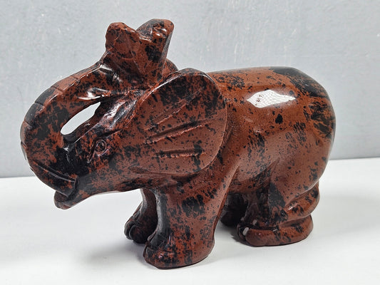 Mahonie obsidiaan olifant