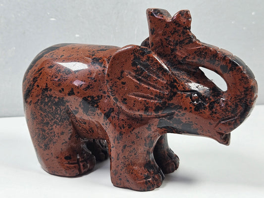 Mahonie obsidiaan olifant