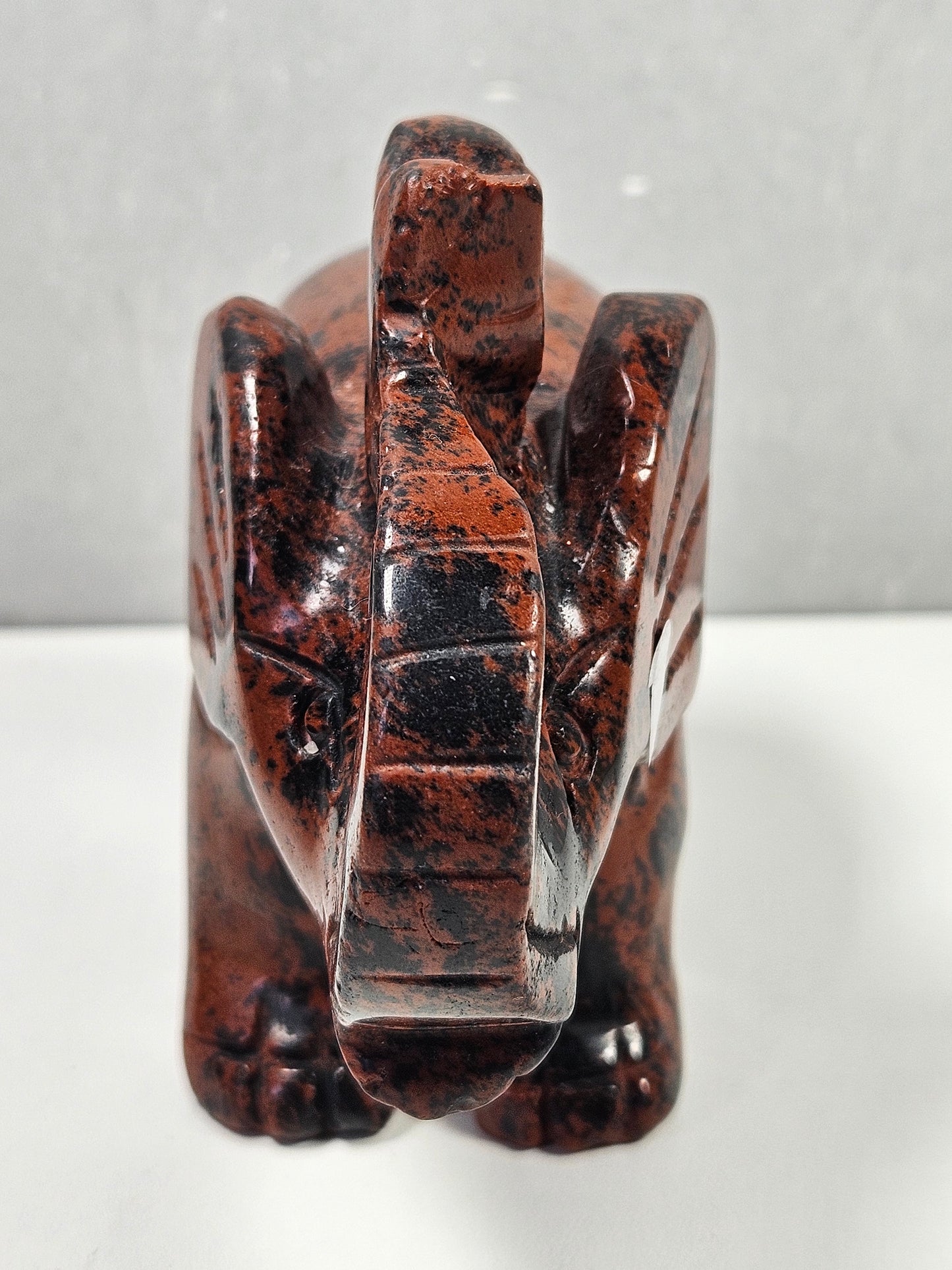 Mahonie obsidiaan olifant