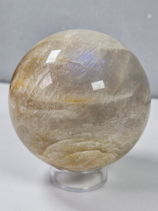 Maansteen bol 520 gram