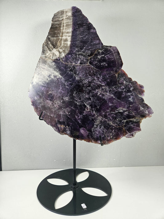 Dream amethist slab 3000 gram