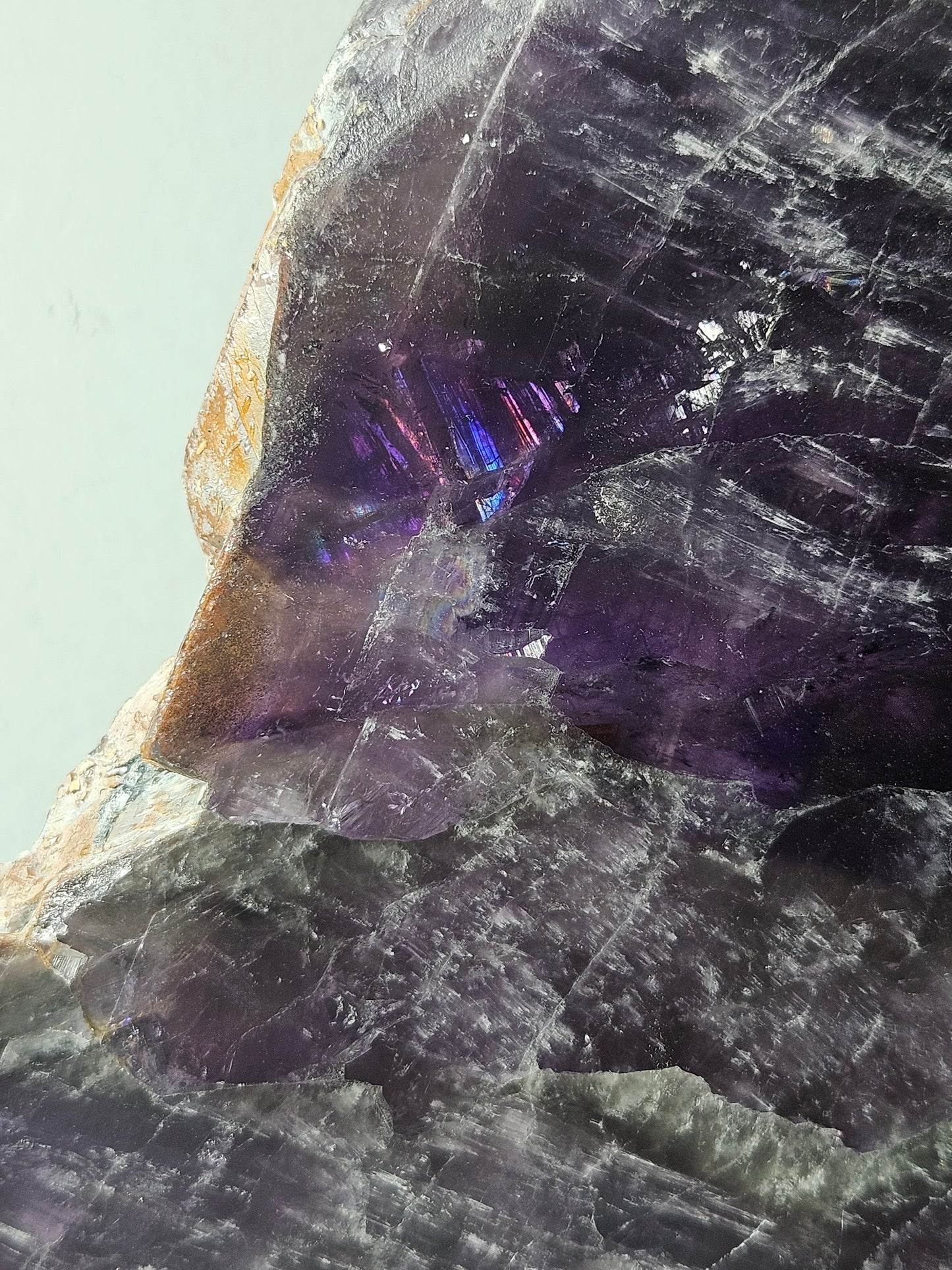 Dream amethist slab 3000 gram