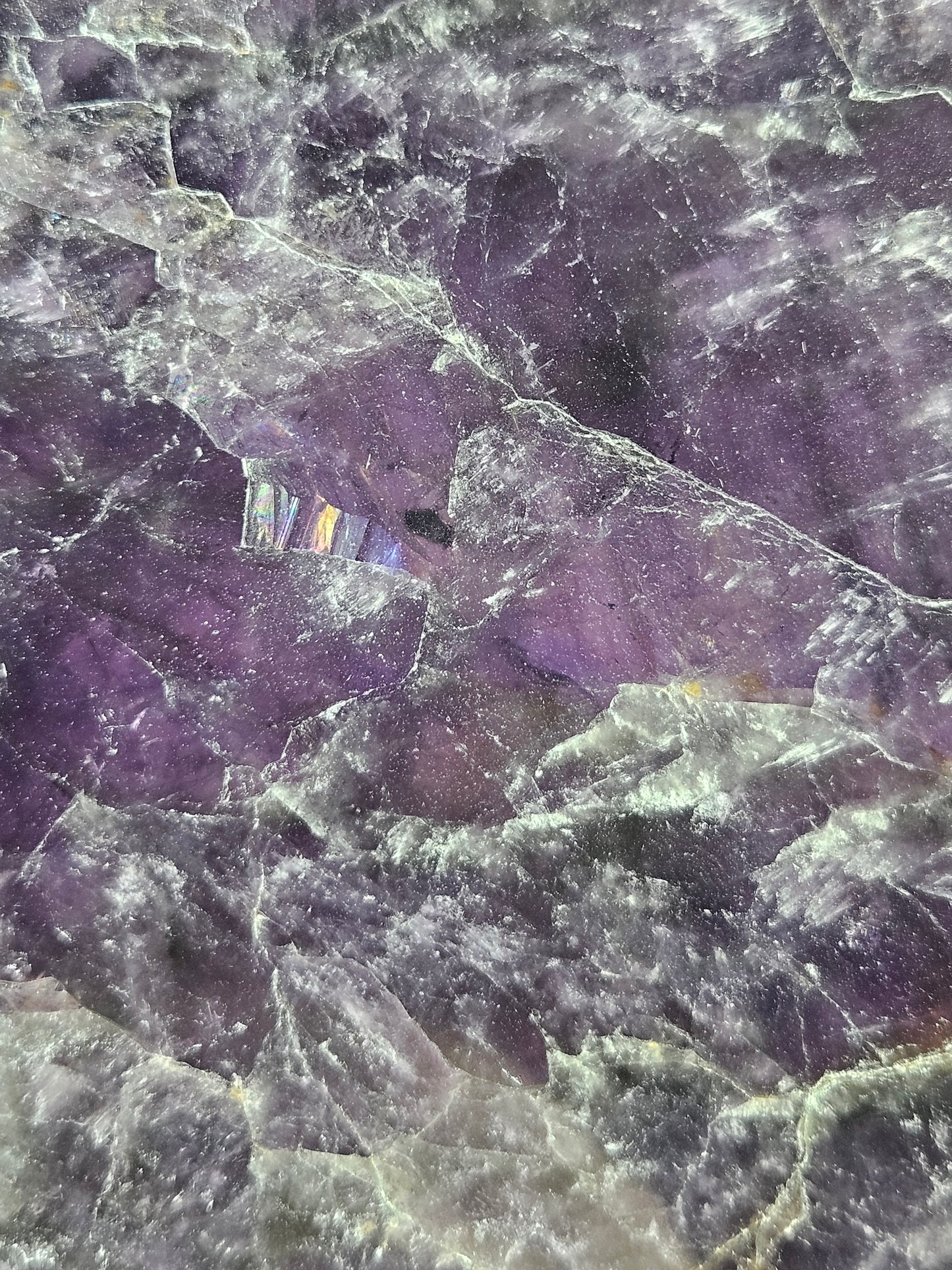 Dream amethist slab 3000 gram