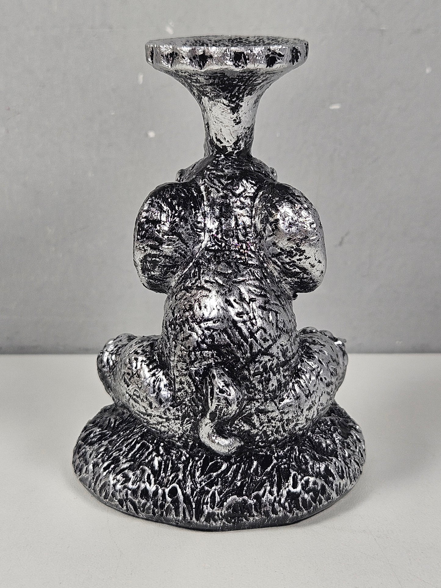 Bolhouder zittende olifant zilver