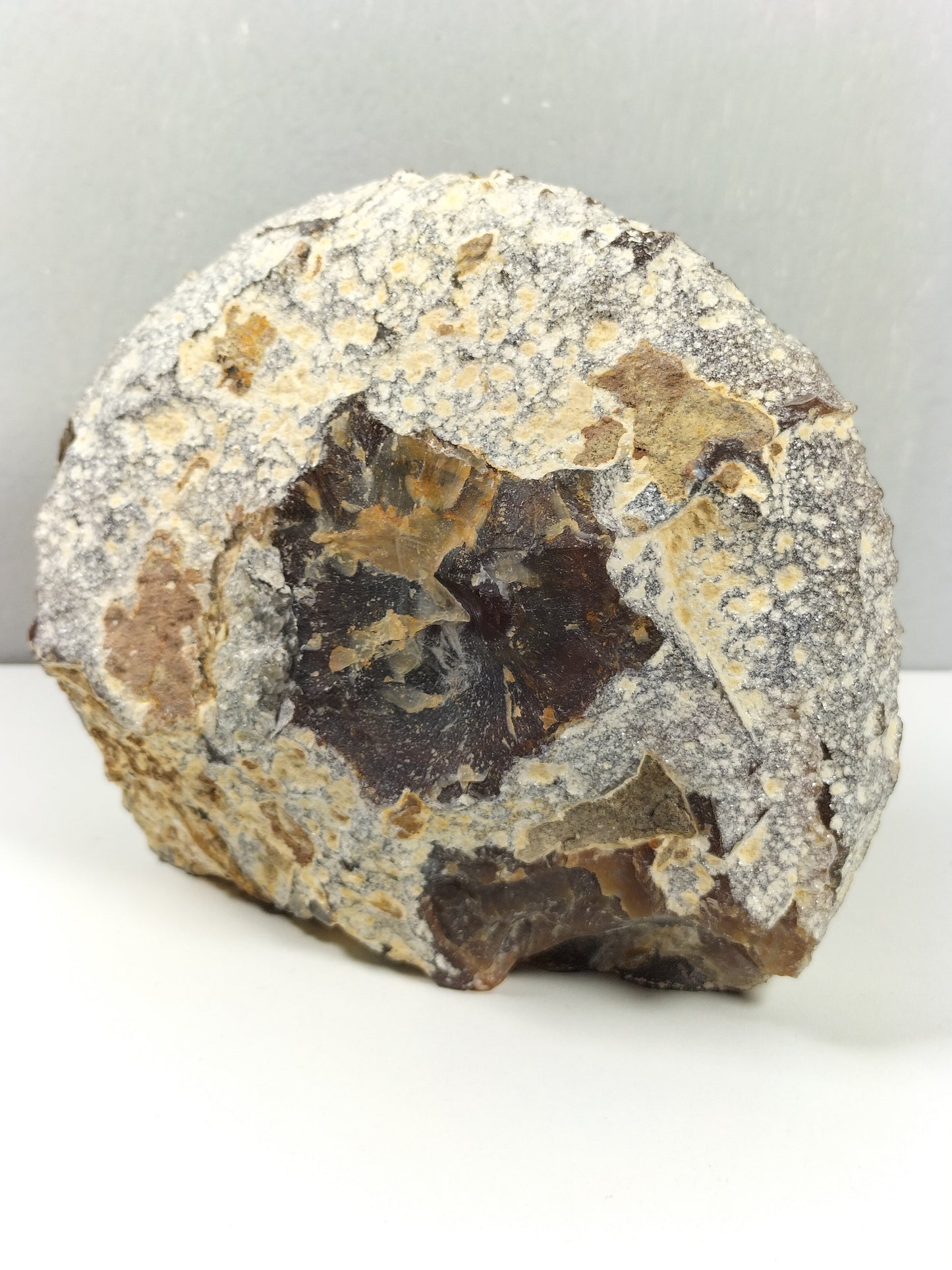 Agaat op standvlak 760 gram