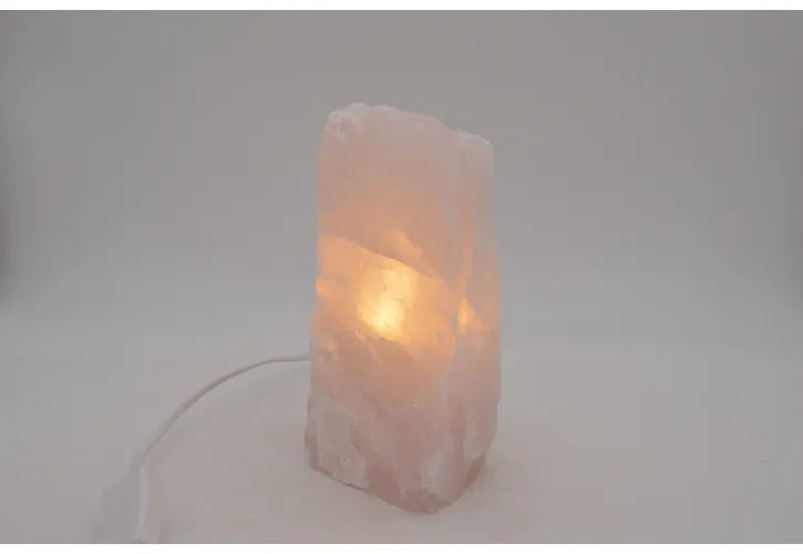 Rozenkwarts ruw lamp