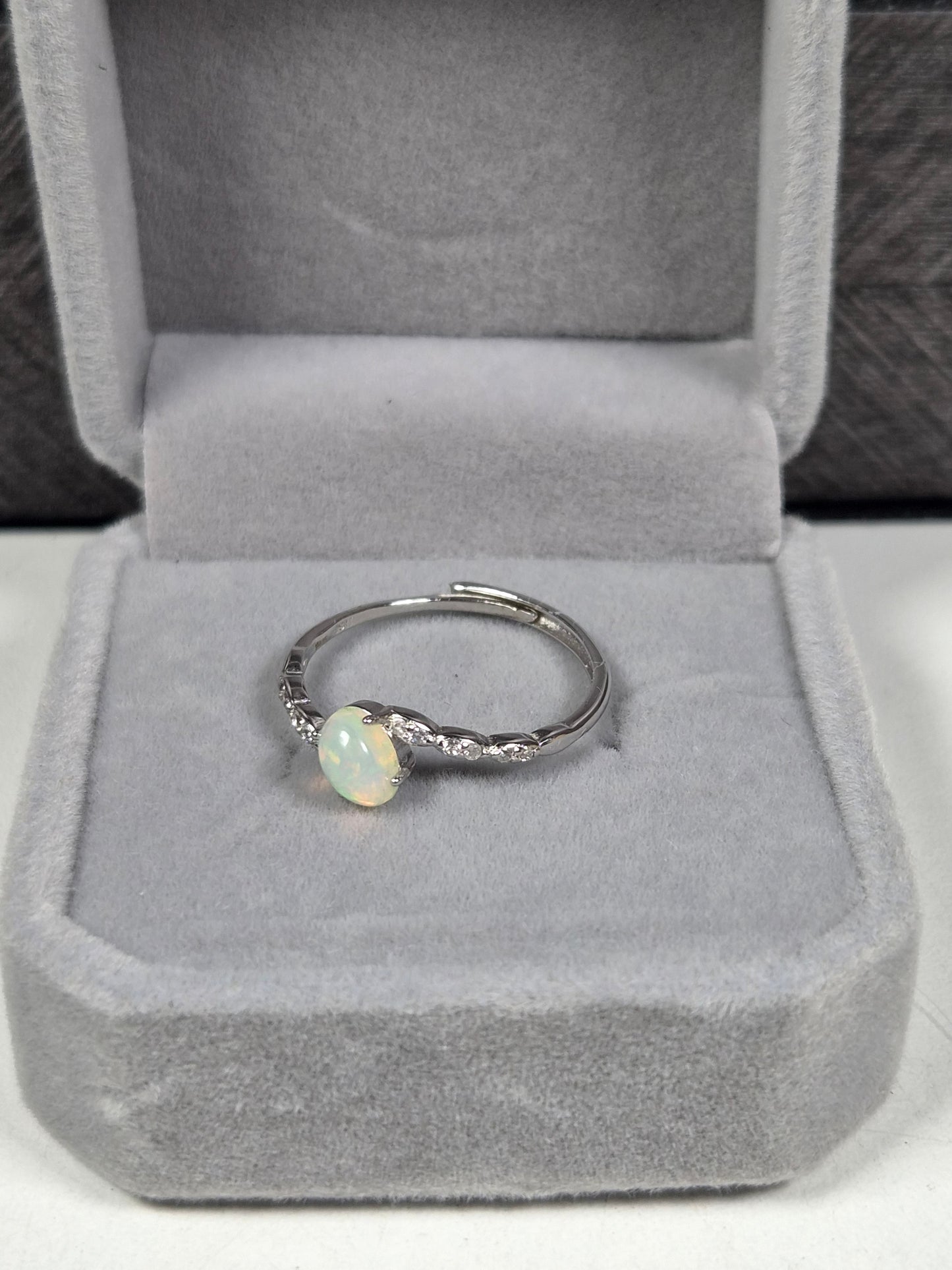 Opaal s925 (zilver) verstelbare ring nr21