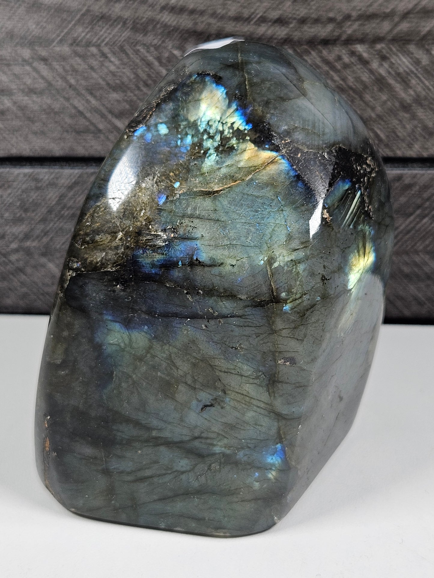 Labradoriet sculptuur 592 gram