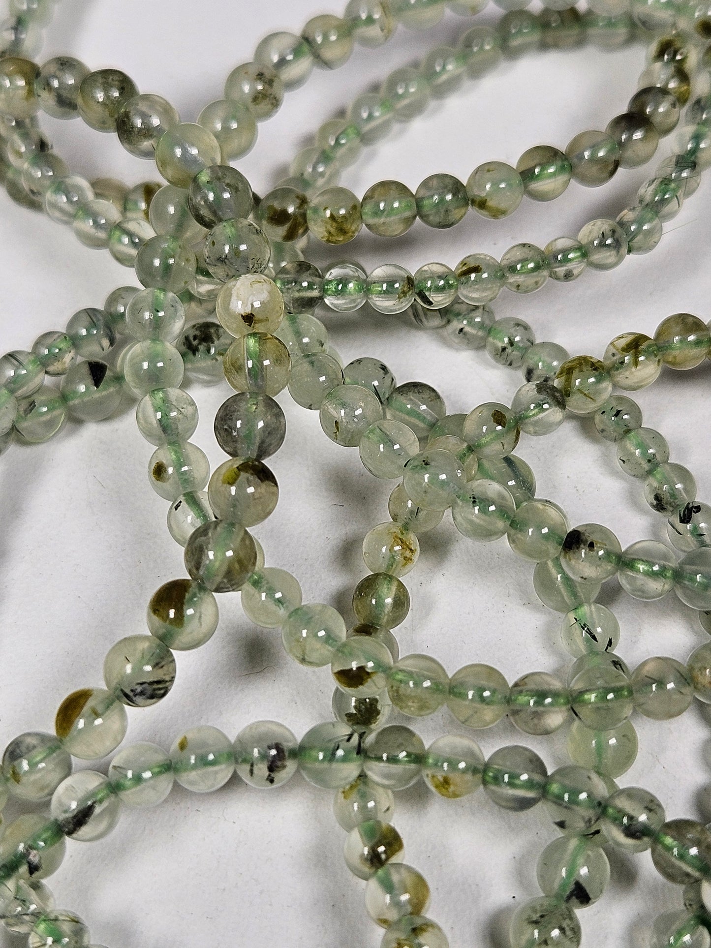 Prehniet armband 4mm