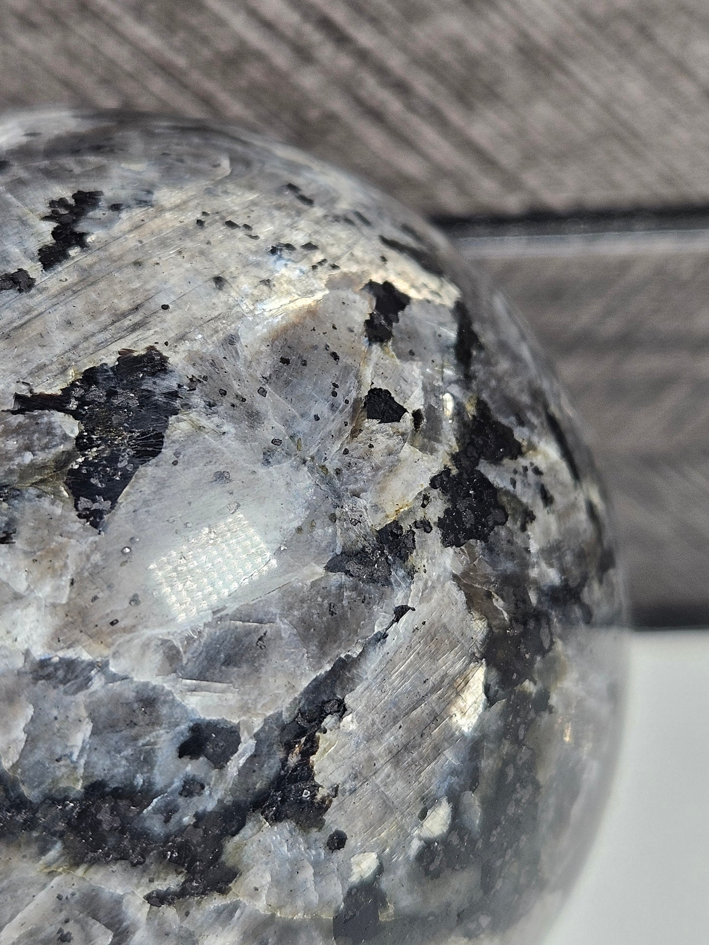 Larvikiet bol 436 gram