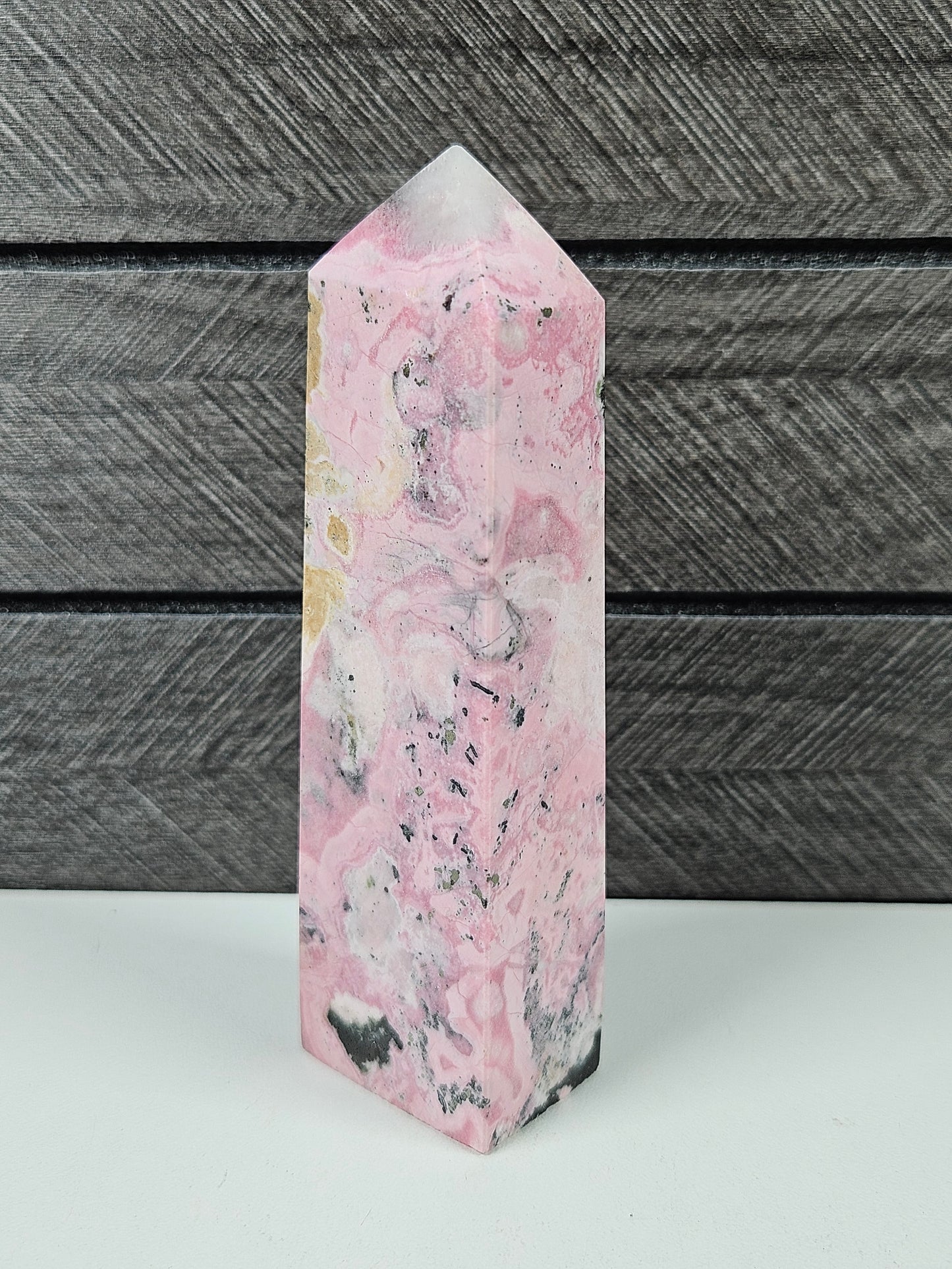 Peruaanse rhodoniet toren 168 gram