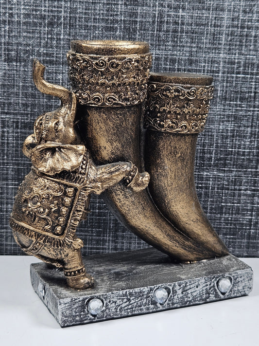 Olifant met hoorns bolhouder goud