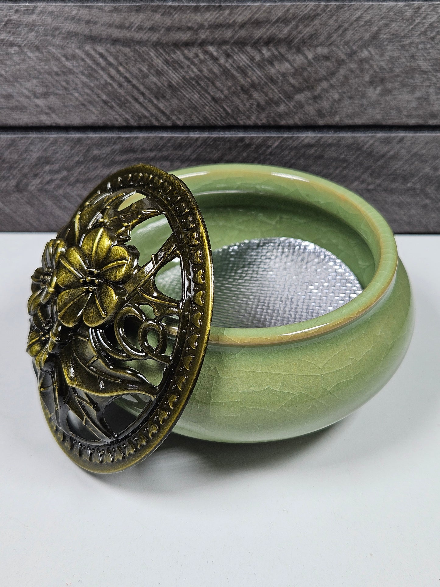 Wierookhouder bloemen groen