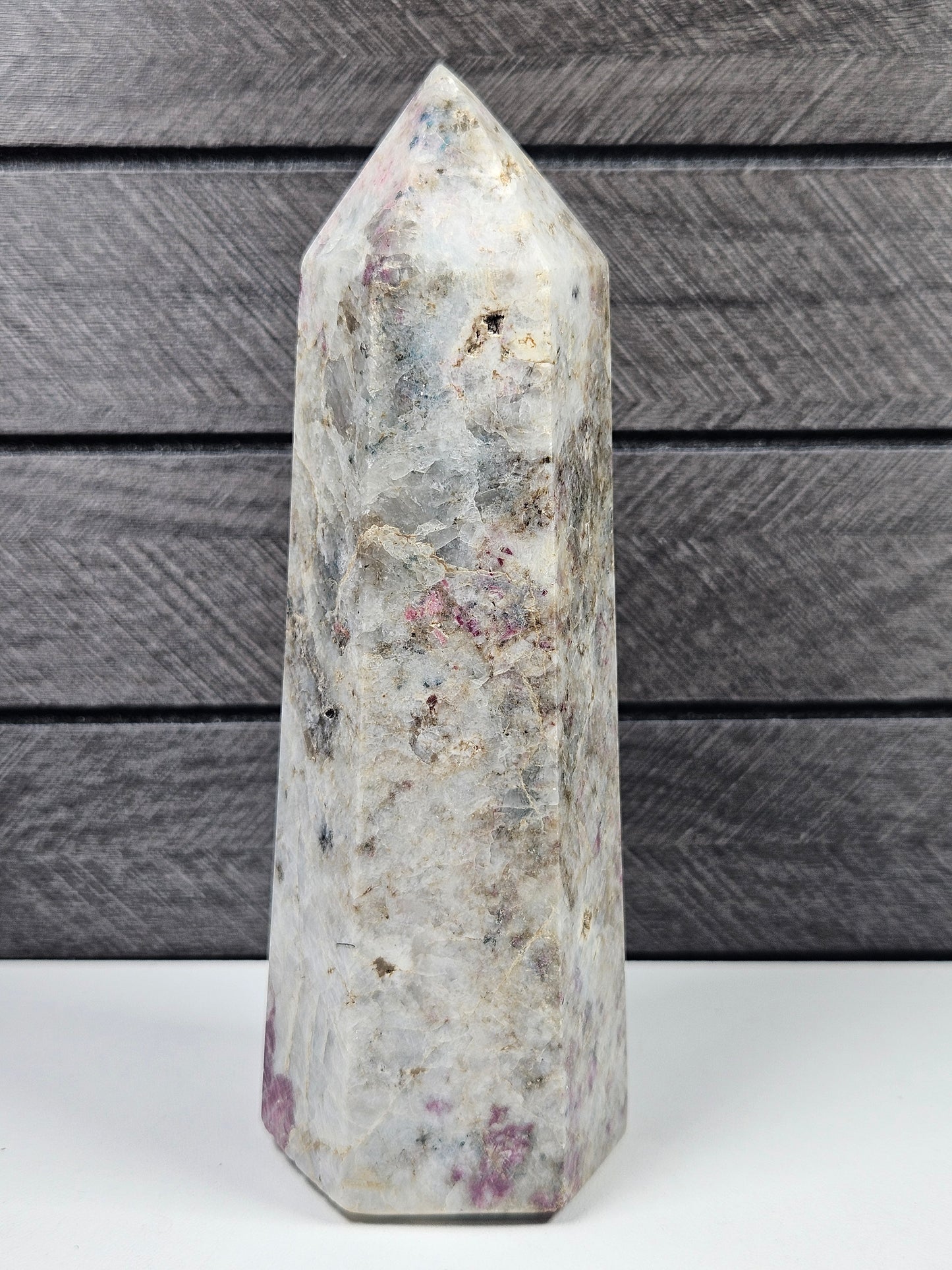 Roze Toermalijn toren 443 gram