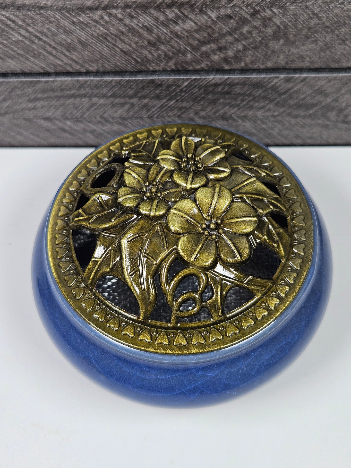 Wierookhouder bloemen blauw