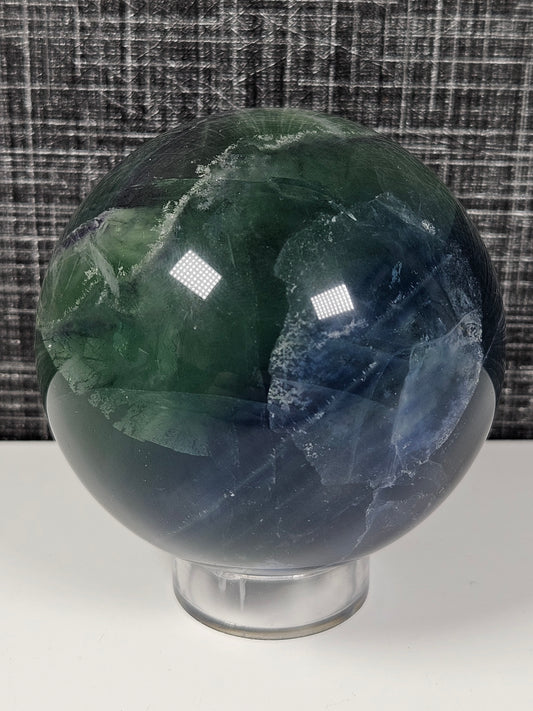 Blauw/groen/paars vederfluoriet bol 544 gram
