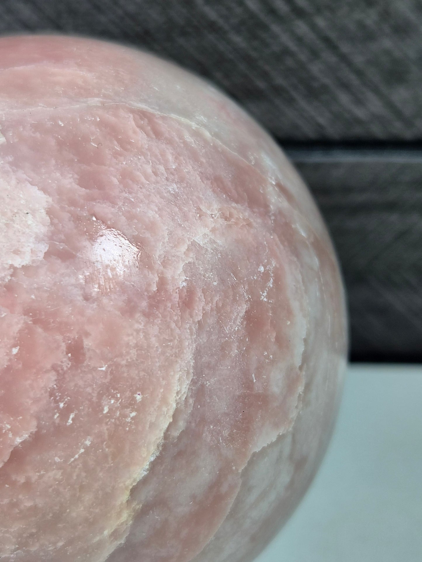Roze Opaal bol 580 gram