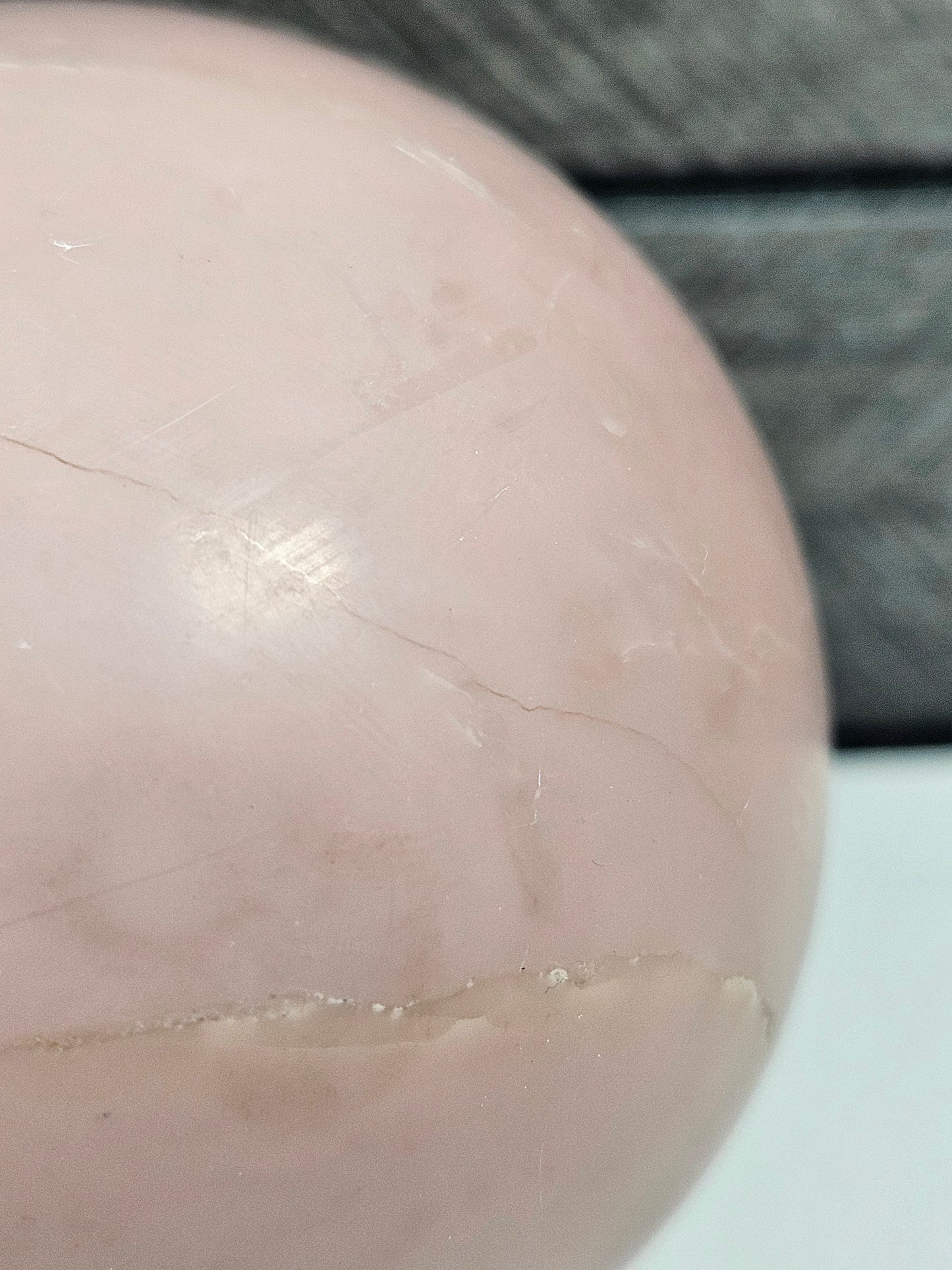 Roze opaal bol 424 gram