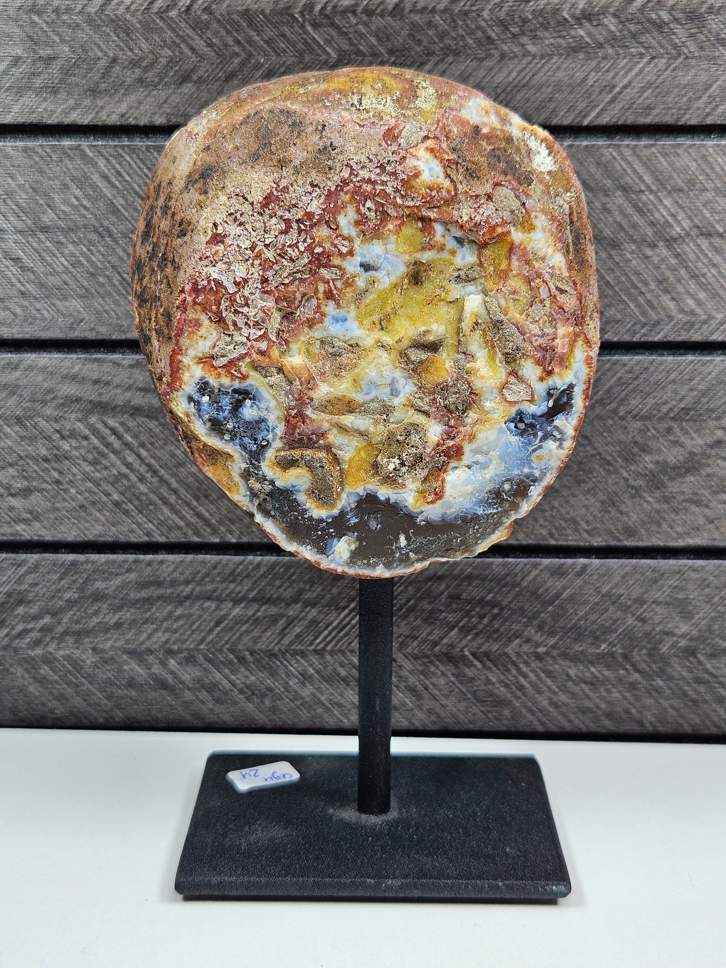 Agaat druzy op standaard 494 gram