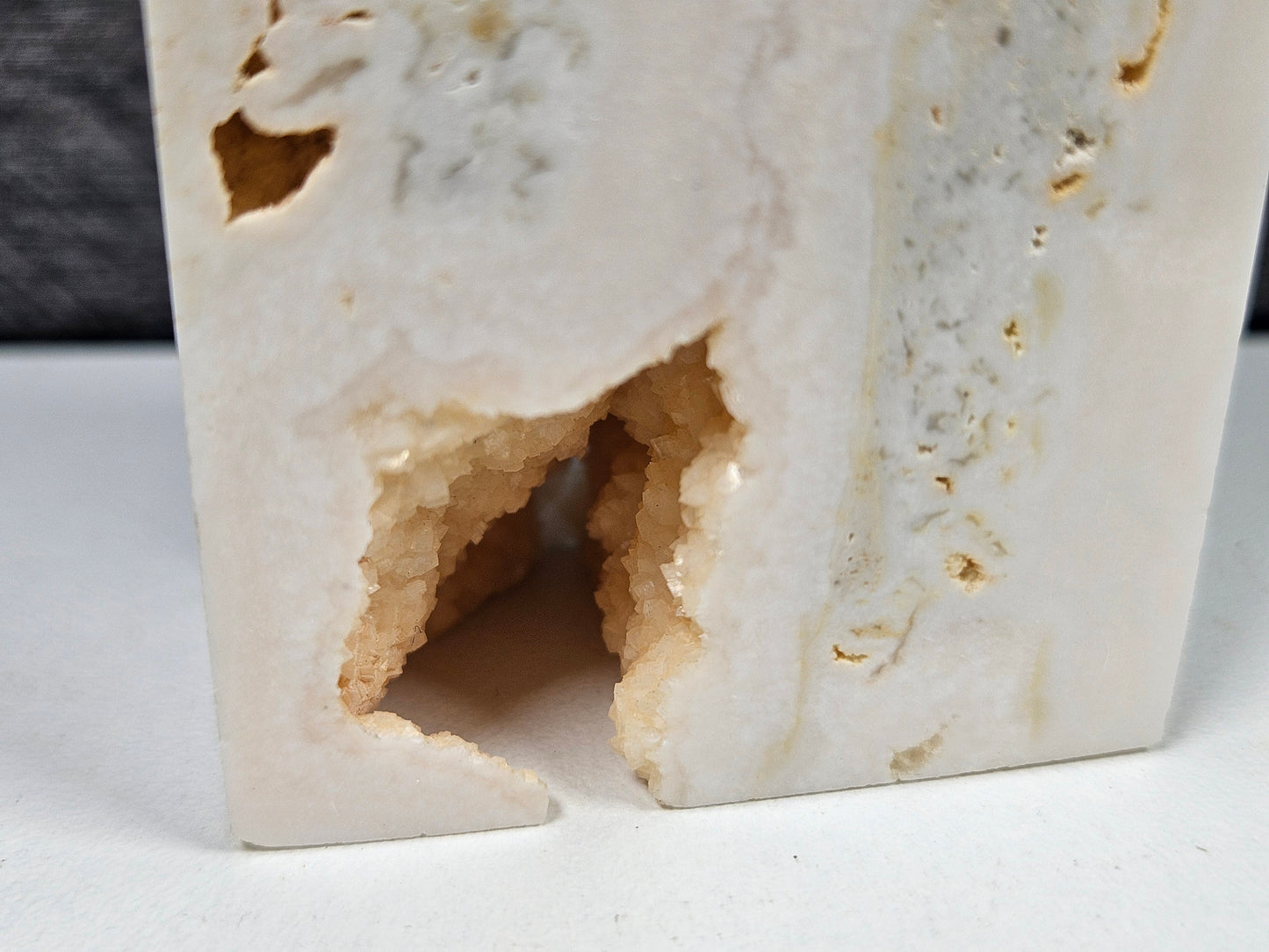 Witte calciet toren 316 gram