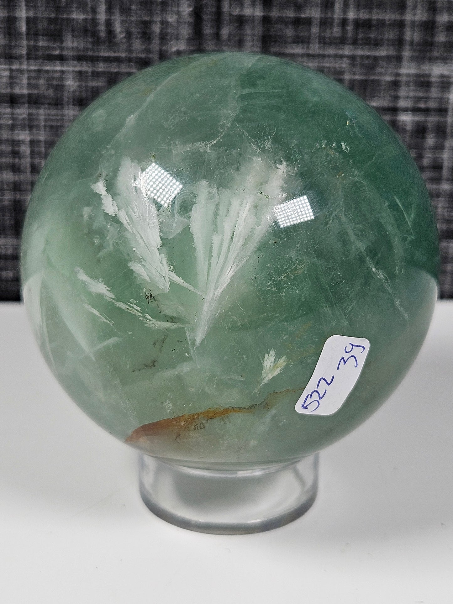 Groene vederfluoriet bol 522 gram