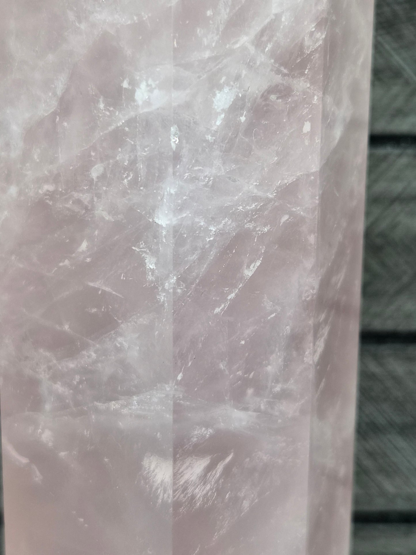 Rozenkwarts toren 1736 gram