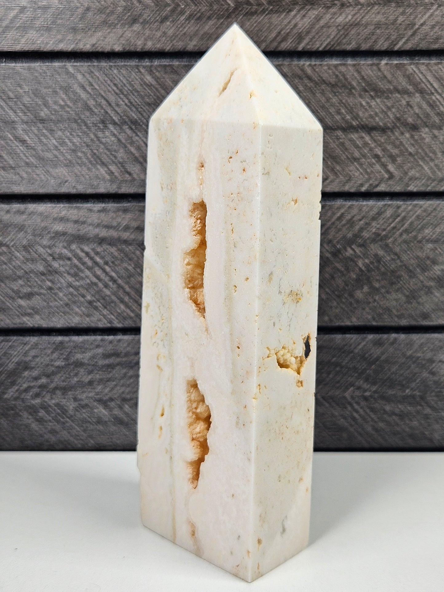 Witte calciet toren 316 gram
