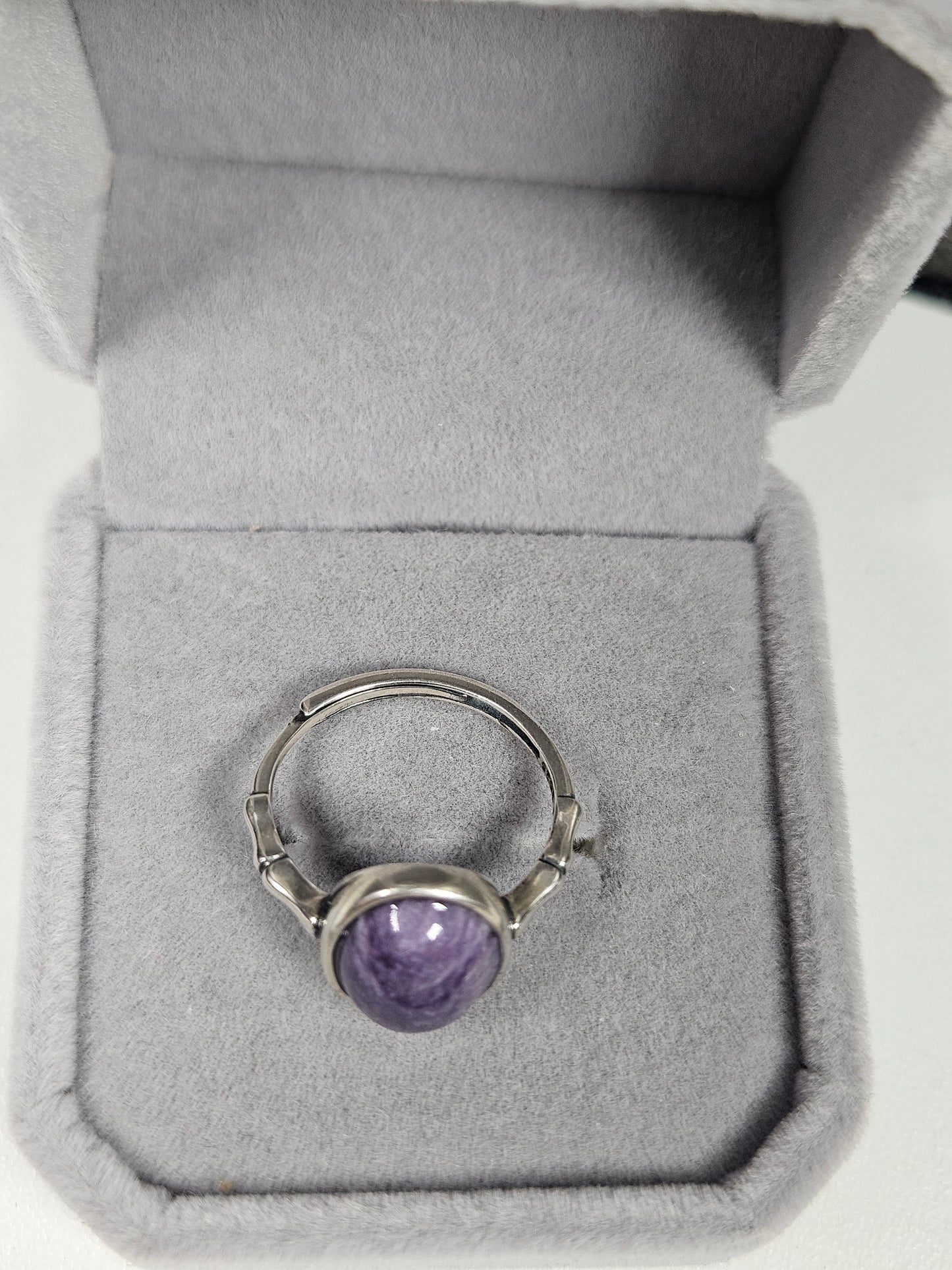 Charoïet s925(zilver) verstelbare ring nr65