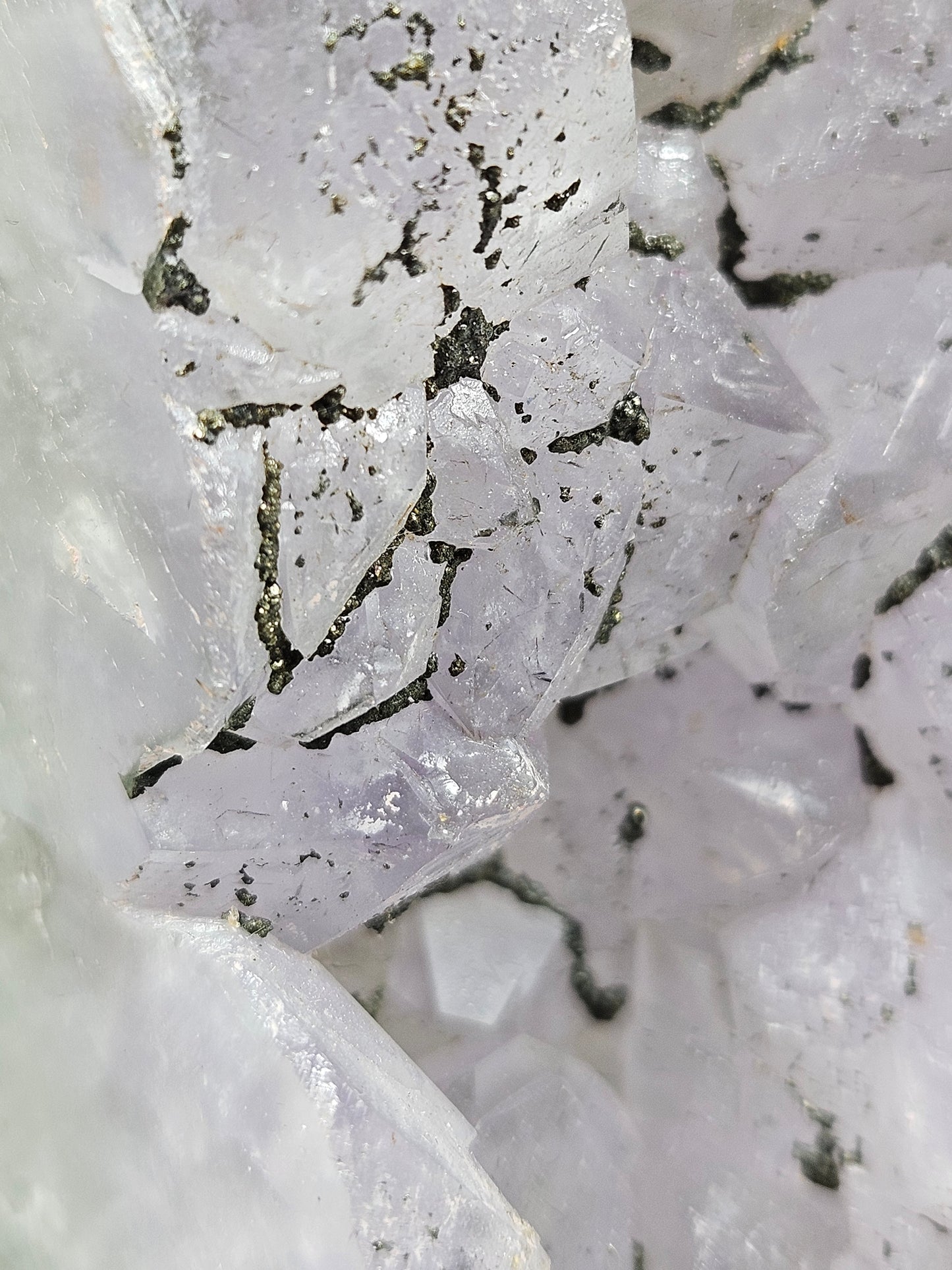 Fluoriet/Pyriet toren 412 gram