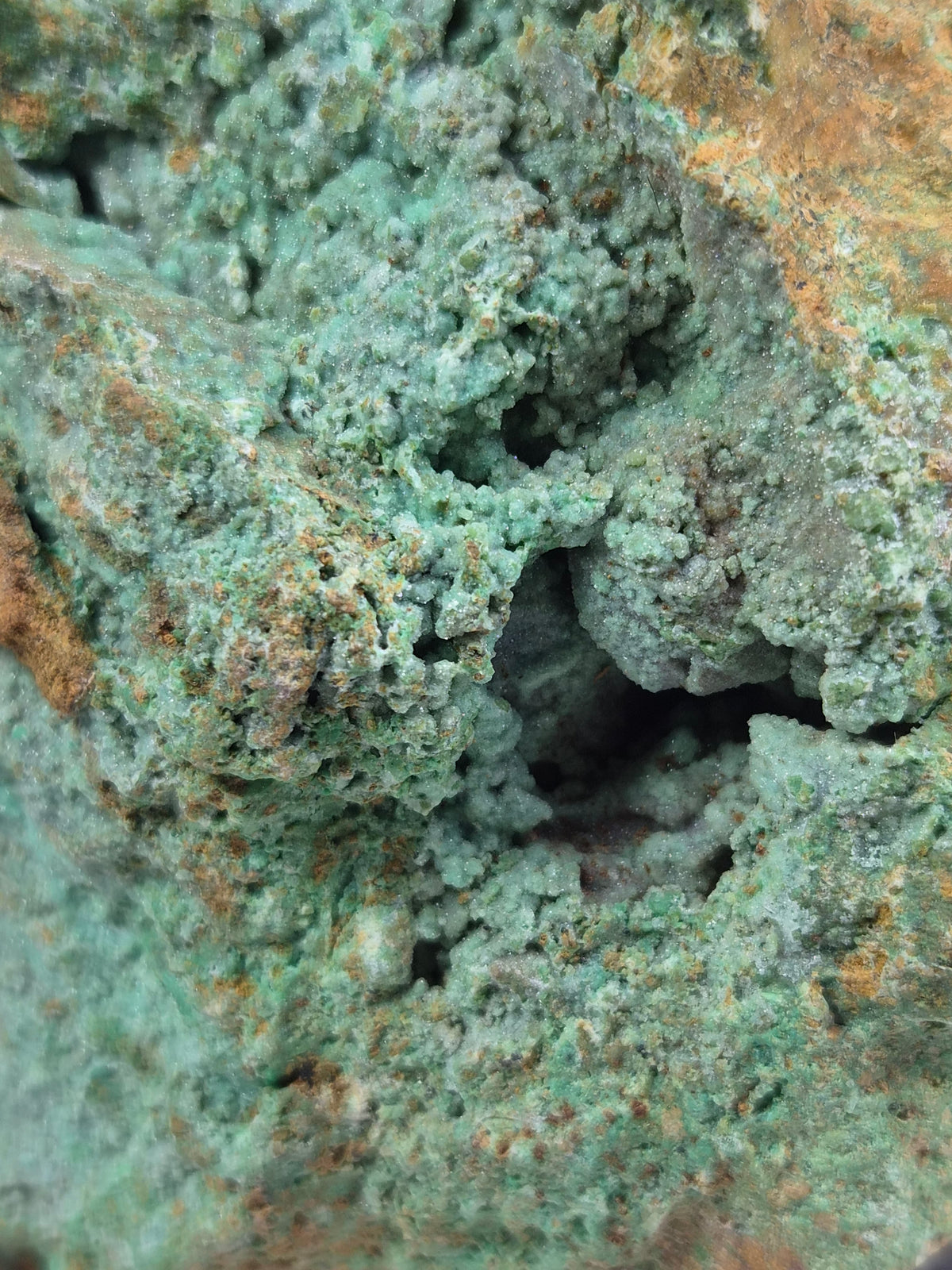 Smithsoniet Ruw op Standaard 940 gram