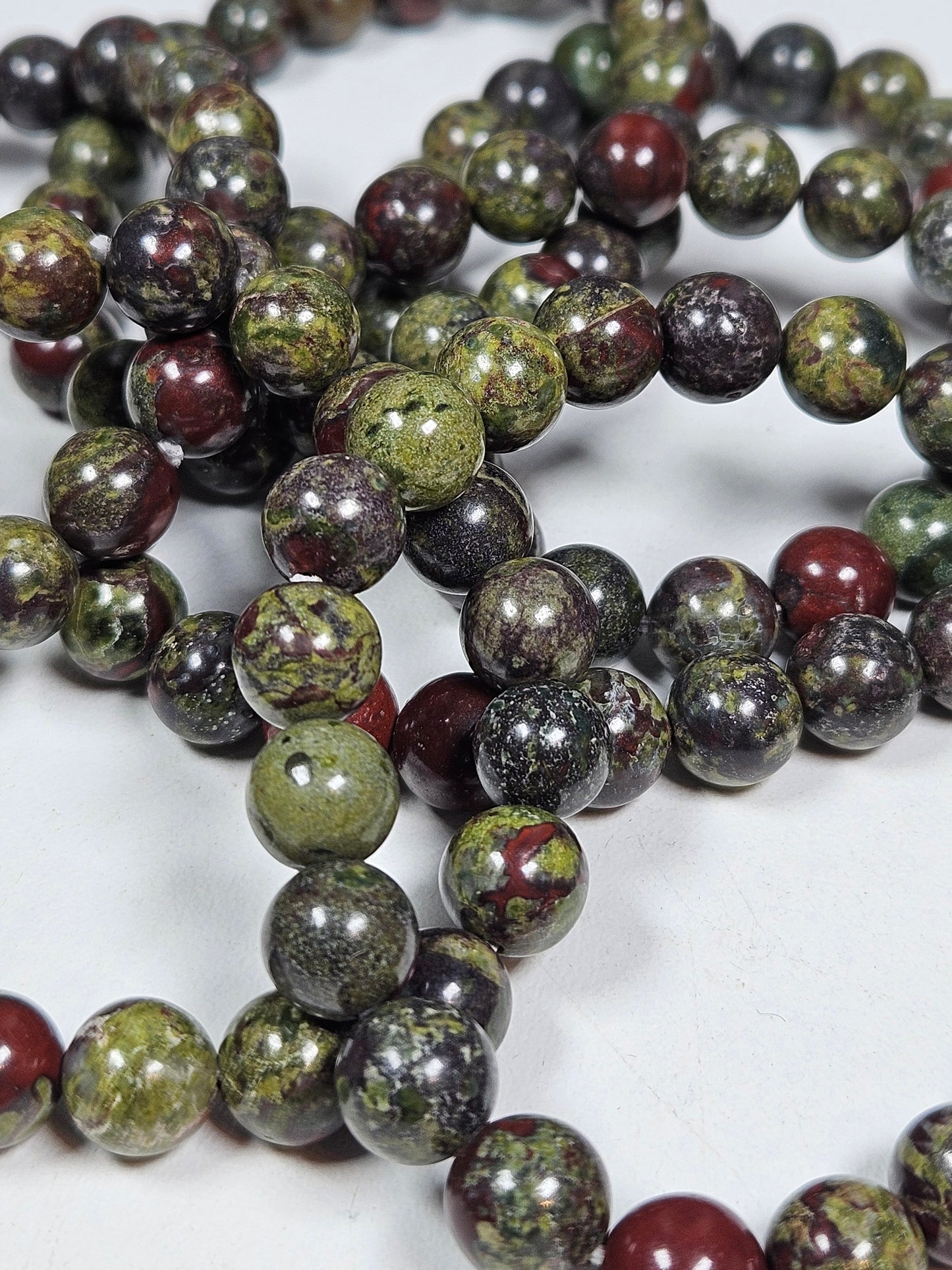 Drakenbloed armband 8mm