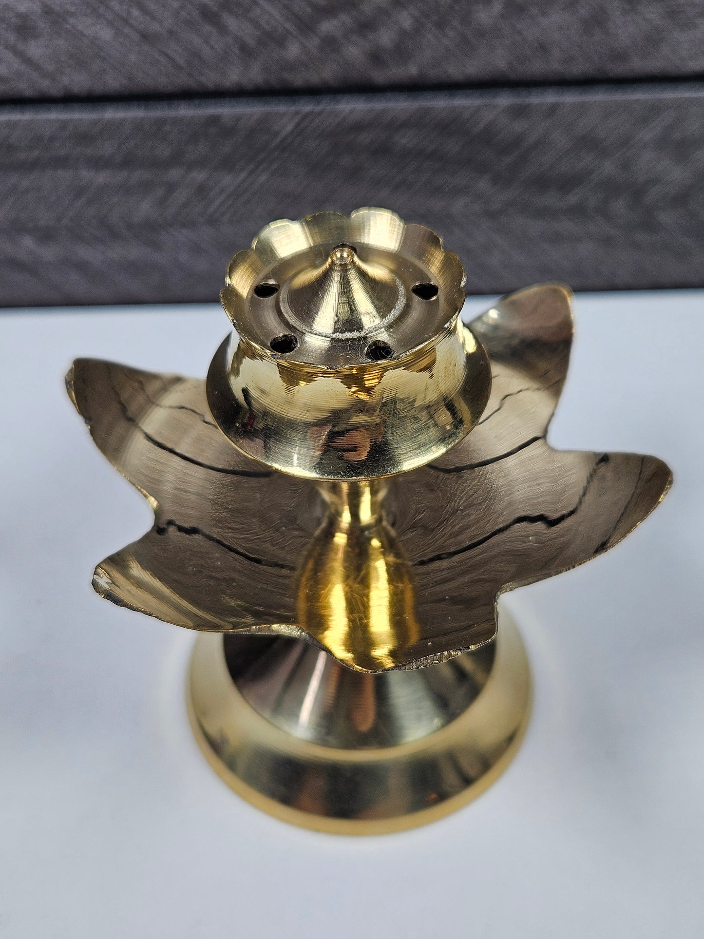 Wierookhouder Lotus goud