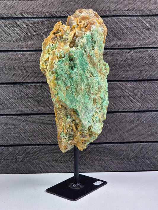 Smithsoniet Ruw op Standaard 1230 gram