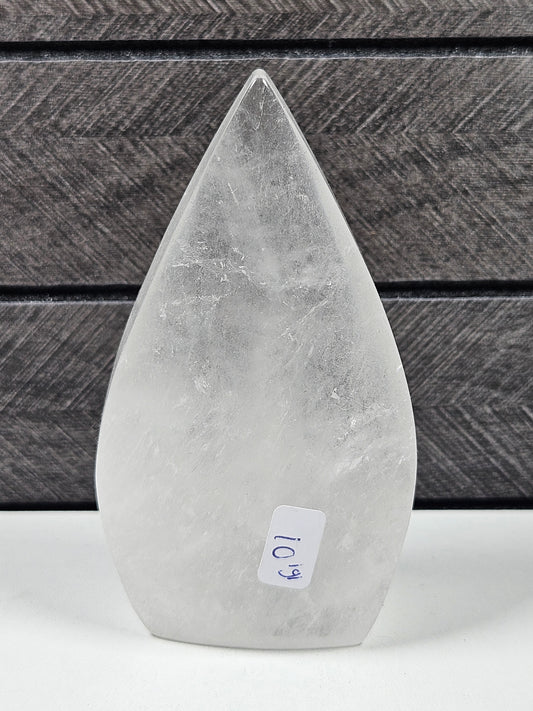 Bergkristal sculptuur 191 gram