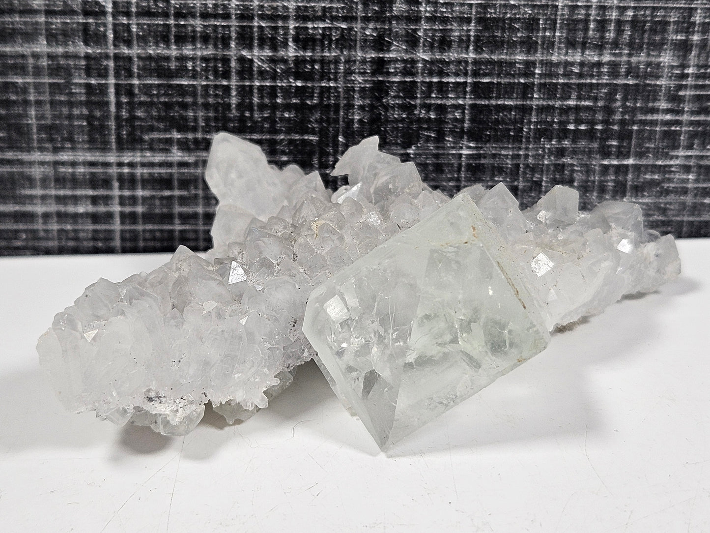 Fluoriet op Apofyliet 90 gram