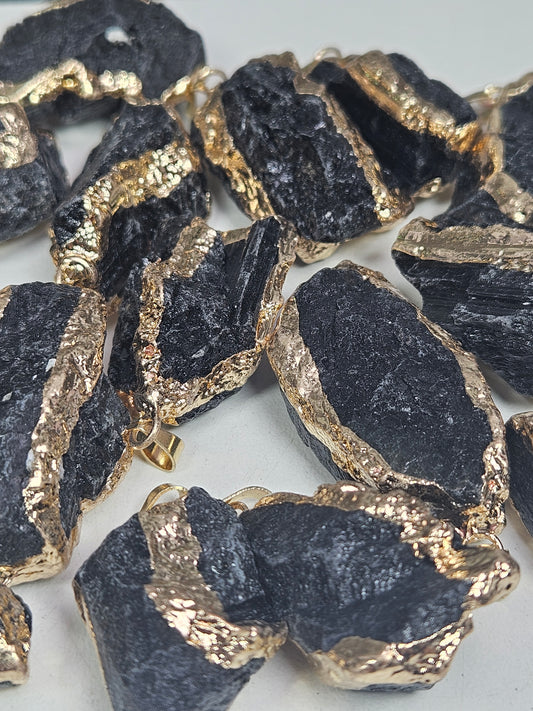Ruwe Zwarte toermalijn goud hanger met Ketting