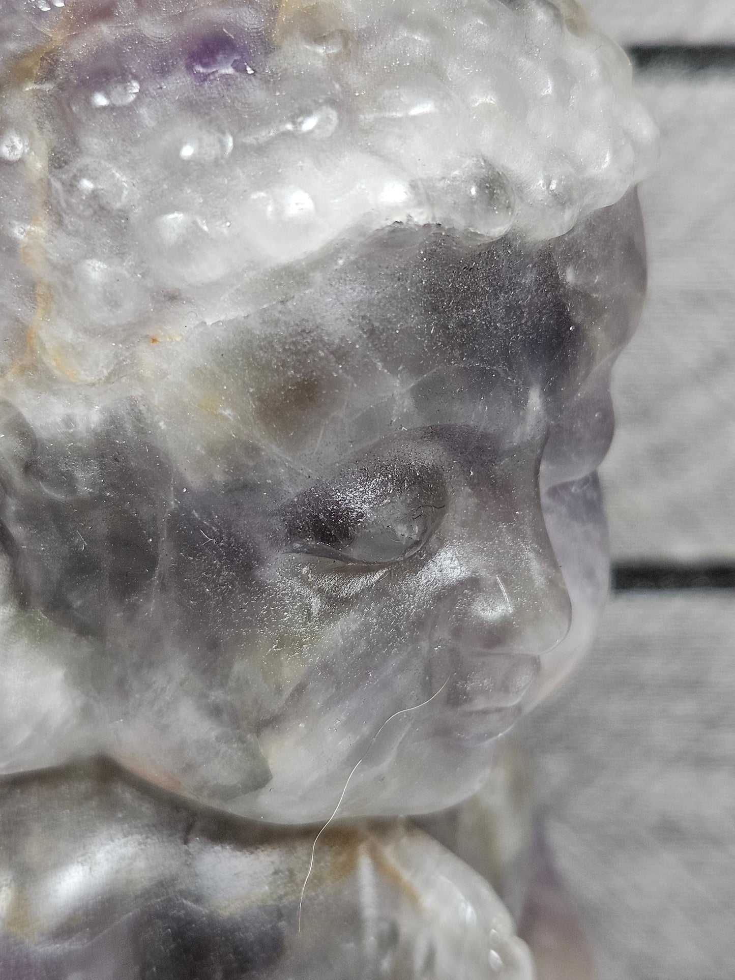 Dream Amethist Buddha 414 gram