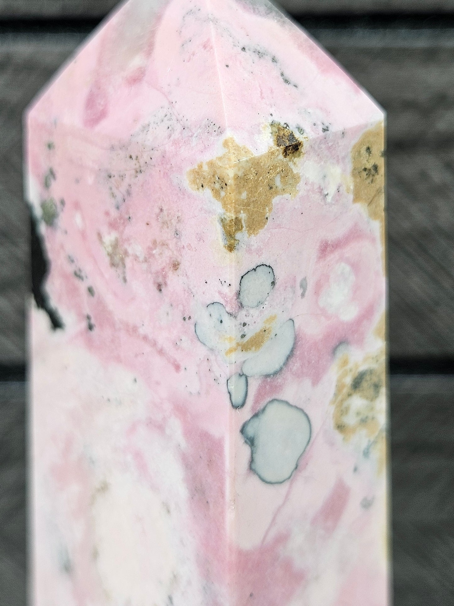 Peruaanse rhodoniet toren 168 gram