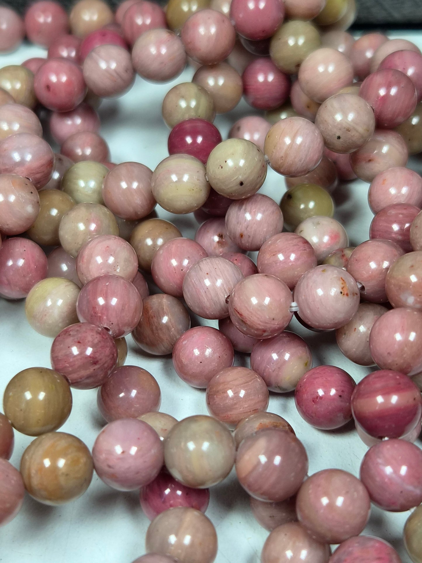 Roze Versteend Hout armband 8mm