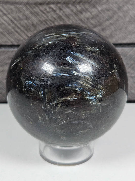 Arfvedsoniet, Astrofylliet en Granaat Bol 440 gram