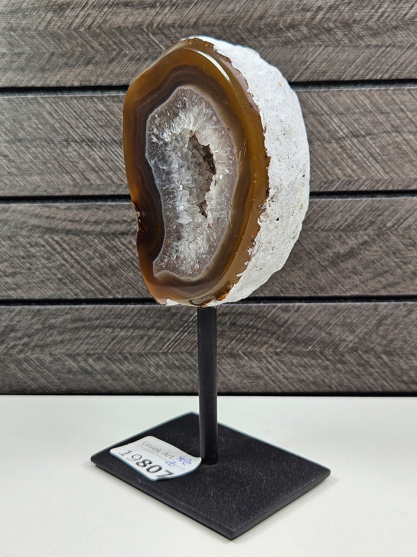 Agaat druzy op standaard 482 gram