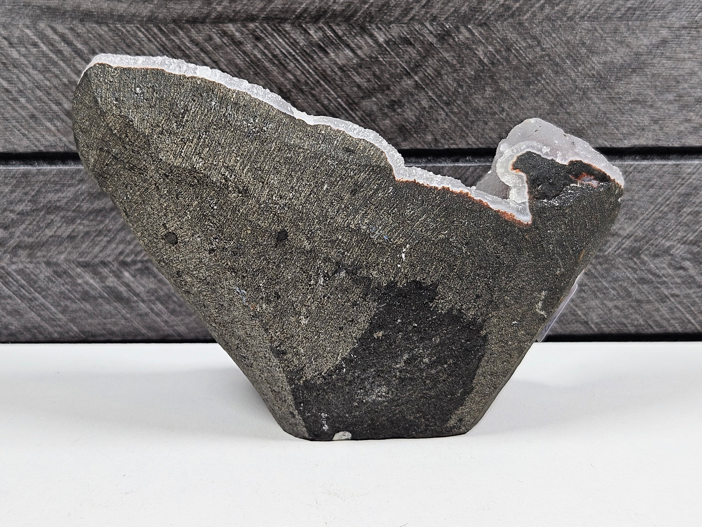Roze chalcedoon/Apofyliet op standvlak 284 gram