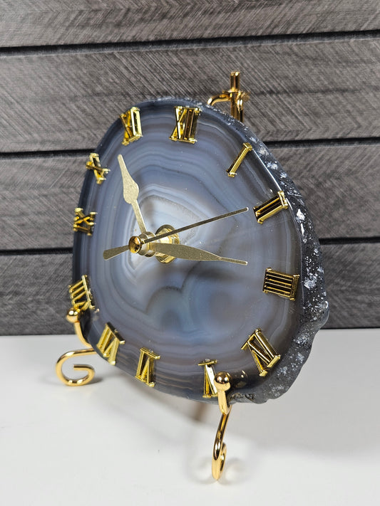 Agaat klok op standaard nr8