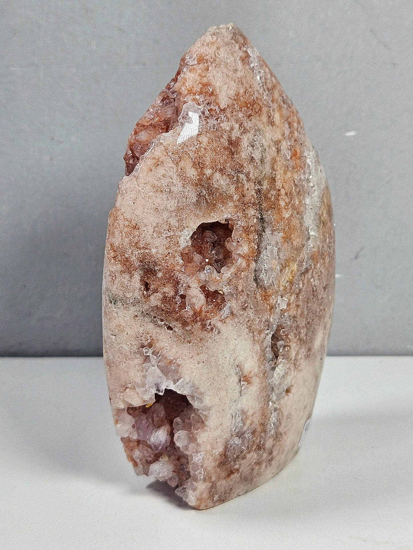 Roze amethist druppel 438 gram