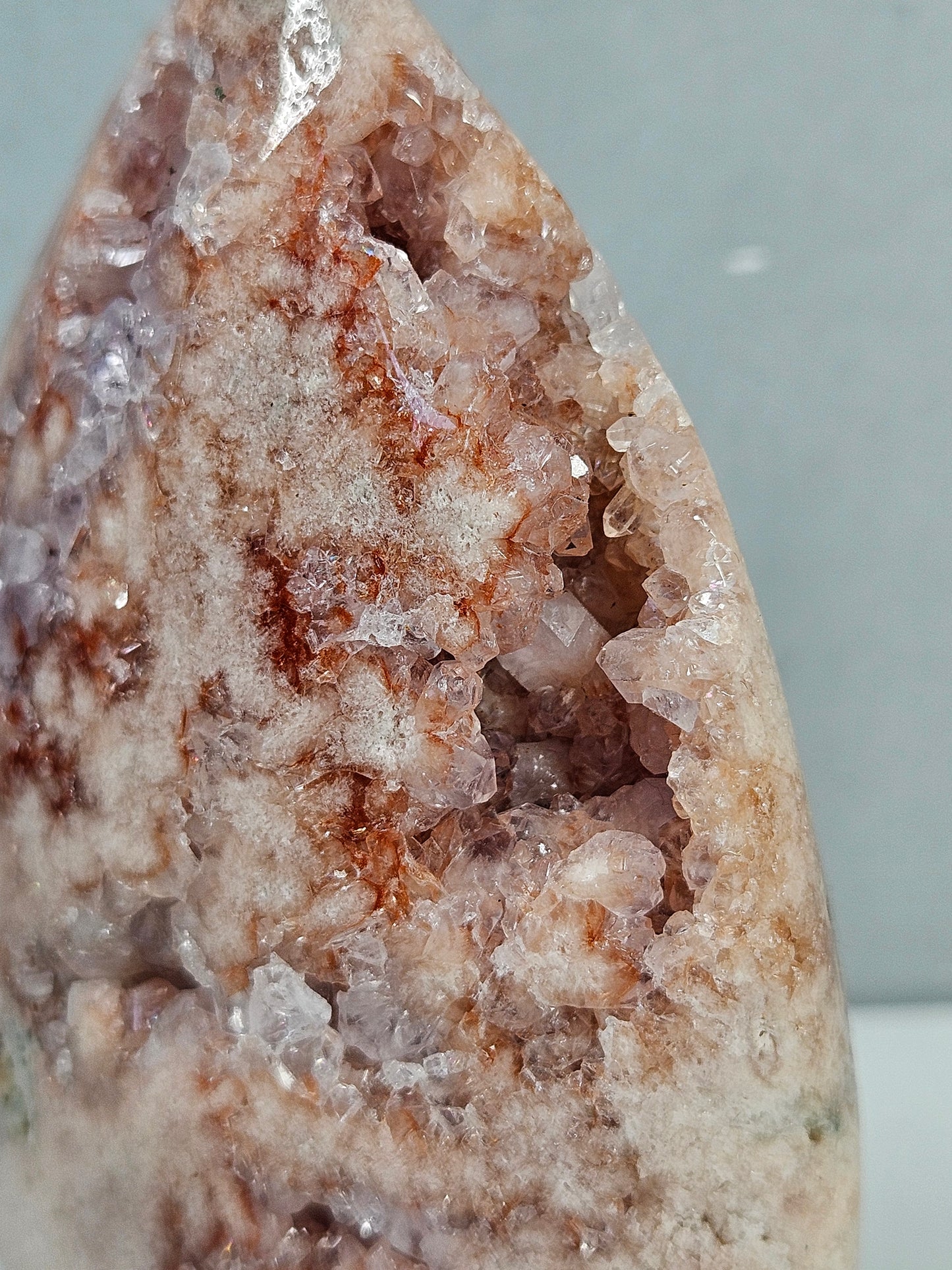 Roze amethist druppel 438 gram