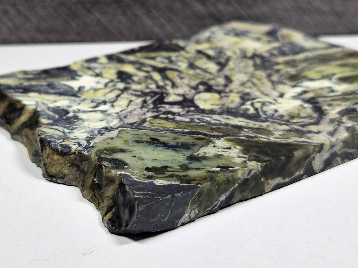 Serpentijn met Hematiet Slab 376 gram