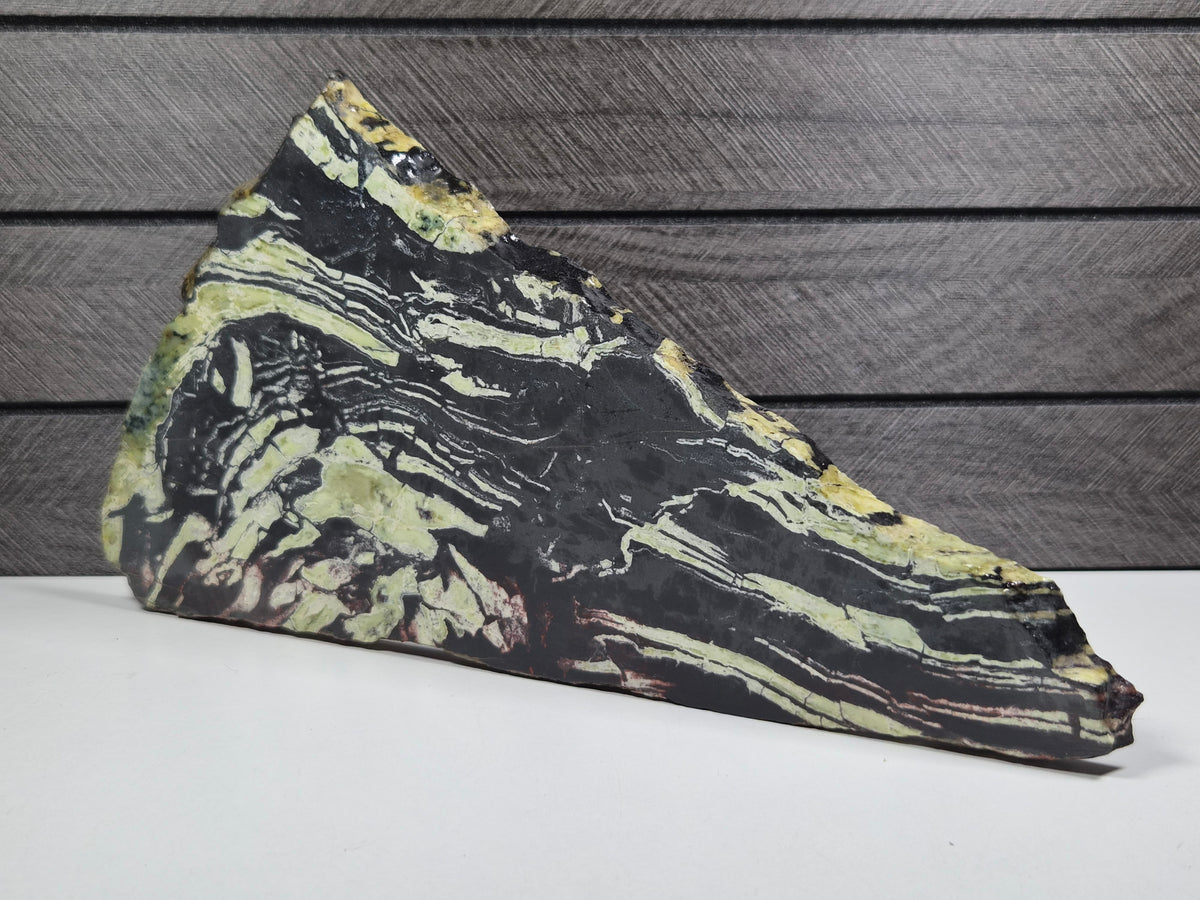 Serpentijn met Hematiet slab 480 gram