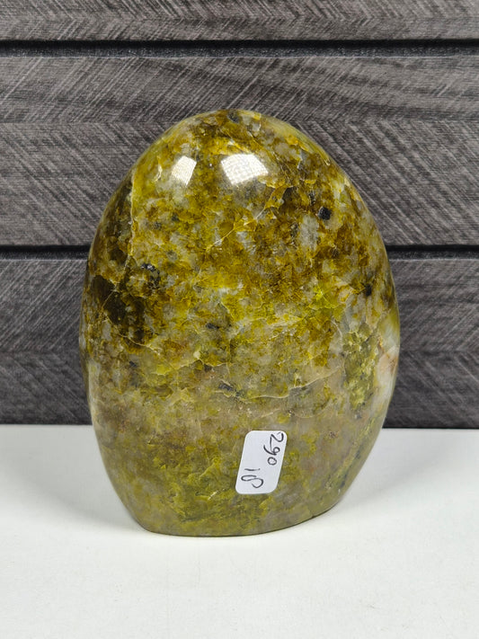 Groene Opaal Sculptuur 290 gram
