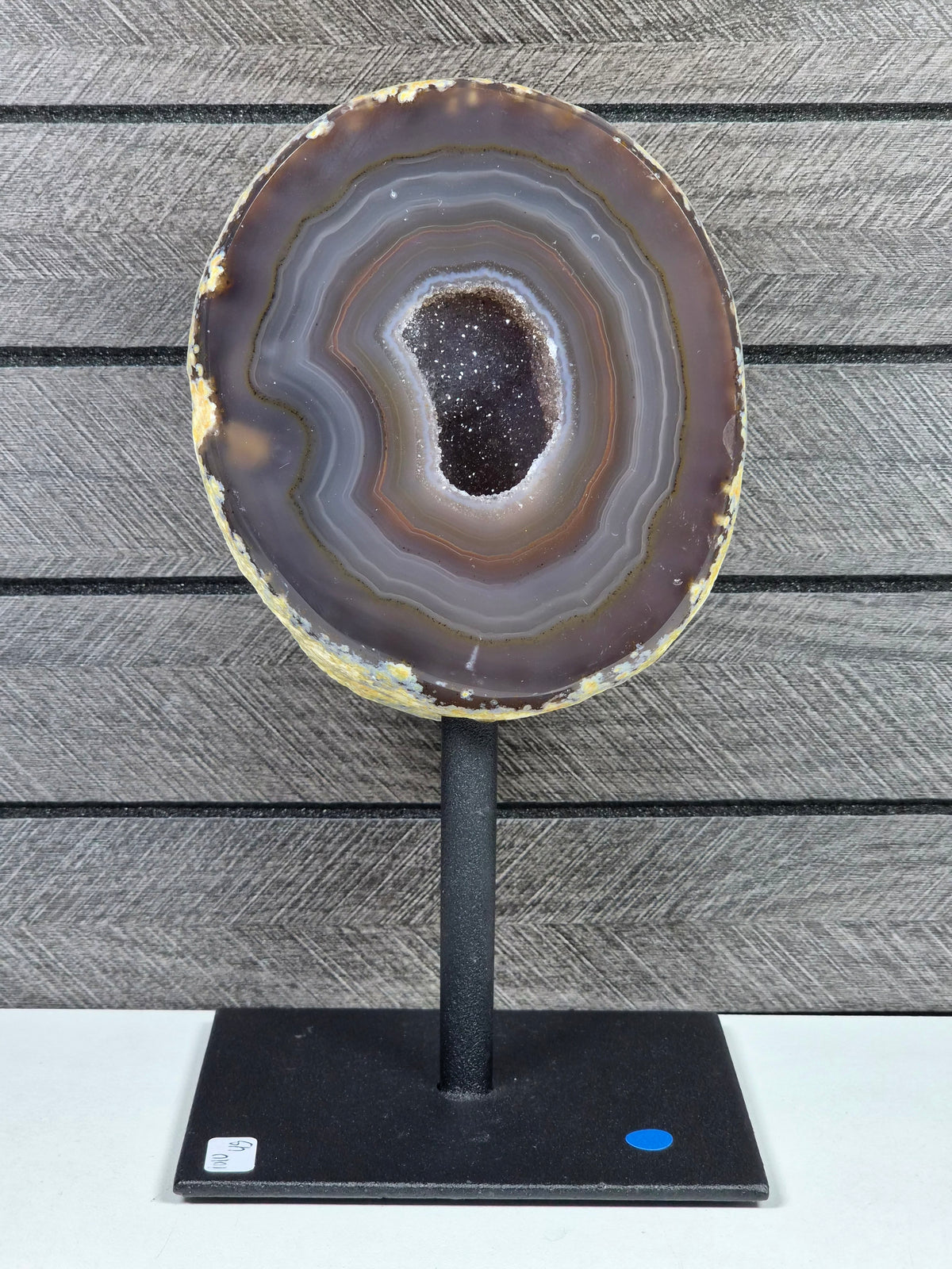 Agaat Geode op Standaard 1010 gram